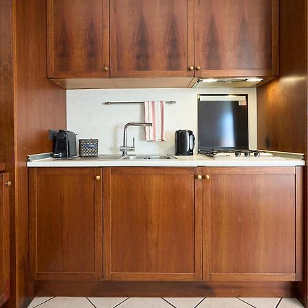Апартаменты -Luminosa 5 Stars With Balcony- Wifi Netflix 15 Minutes From Duomo Милан Экстерьер фото
