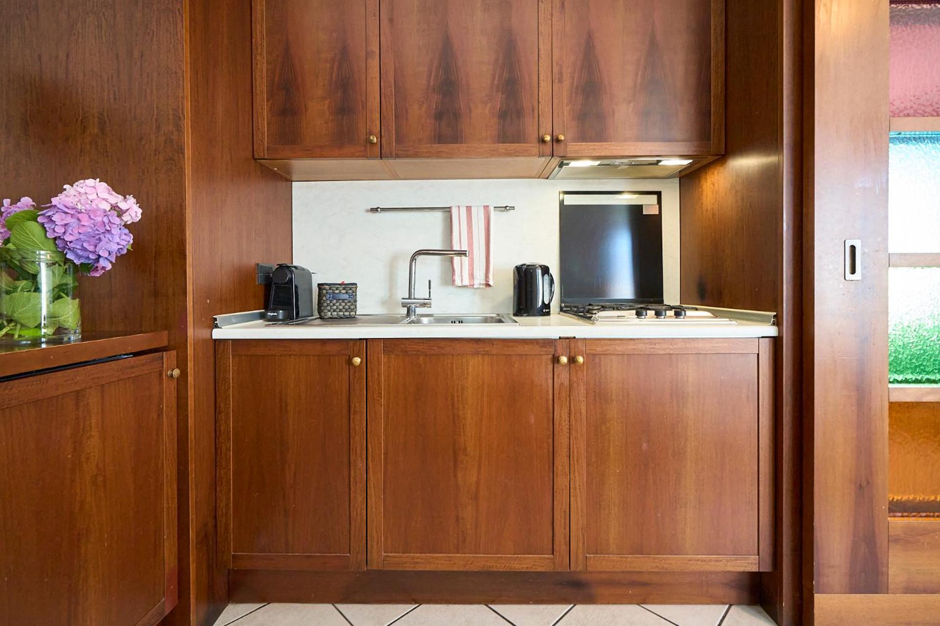 Апартаменты -Luminosa 5 Stars With Balcony- Wifi Netflix 15 Minutes From Duomo Милан Экстерьер фото