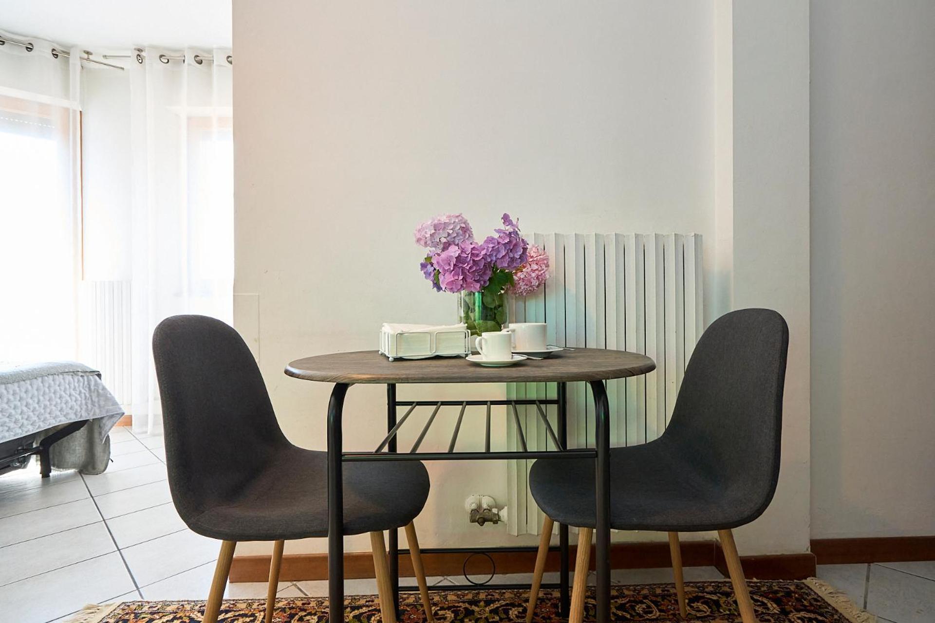 Апартаменты -Luminosa 5 Stars With Balcony- Wifi Netflix 15 Minutes From Duomo Милан Экстерьер фото