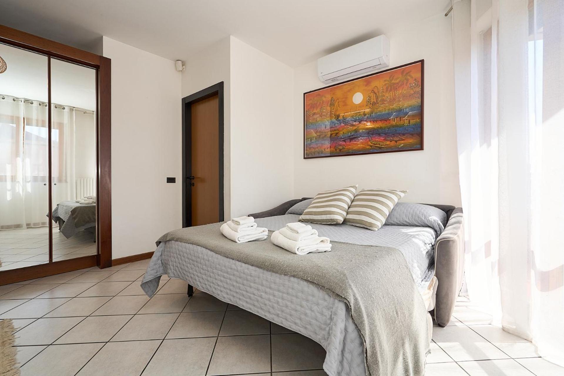 Апартаменты -Luminosa 5 Stars With Balcony- Wifi Netflix 15 Minutes From Duomo Милан Экстерьер фото